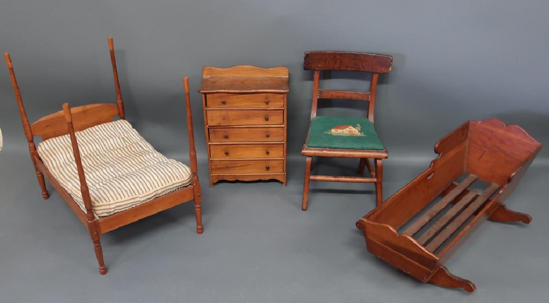 Grouping of Child's and Doll's Furniture (1 of 2)