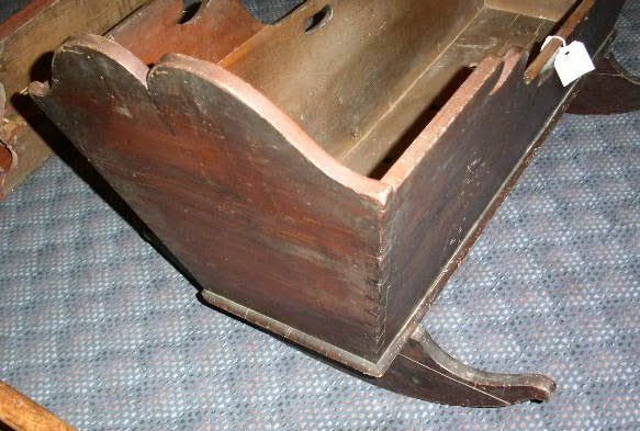Cherry cradle, c.1840, oxbow top and hand doveta - 5