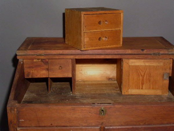 Hepplewhite pine school master's desk, c.1810, o - 3