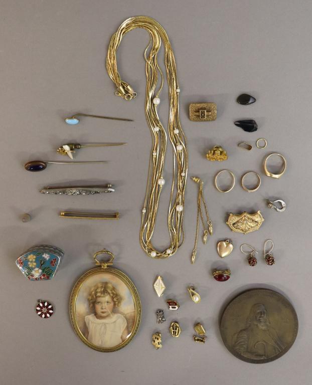 Tiffany & Co. Cooper Union Bronze Medal & Jewelry: Tiffany & Co. Cooper Union bronze commemorative medal, 2 3/4"dia, together with a child's locket signed "V. Taussig," 2 3/4"h, and miscellaneous pins and jewelryW.A.I. does not accept credit card paym