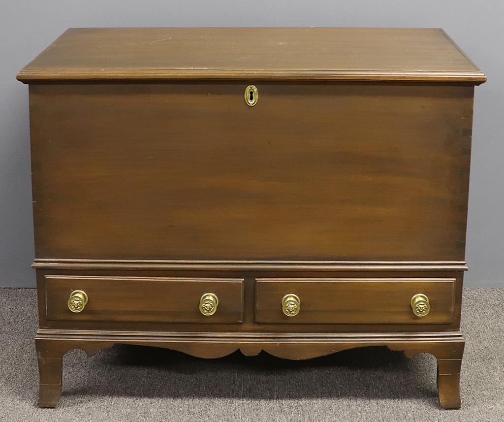Pennsylvania Hepplewhite Poplar Blanket Chest: Pennsylvania Hepplewhite poplar blanket chest circa 1830, 30"h x 36 1/2"w