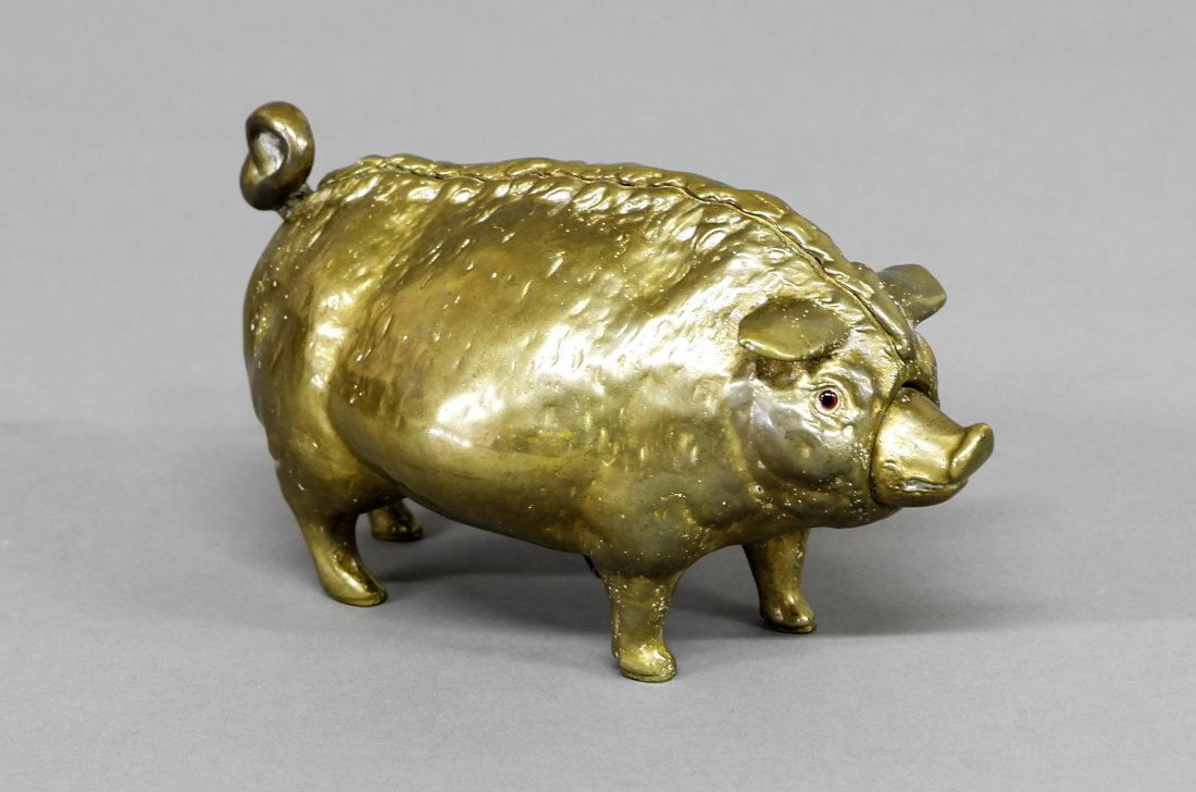 Brass Pig with Winding Alarm (1 of 5)