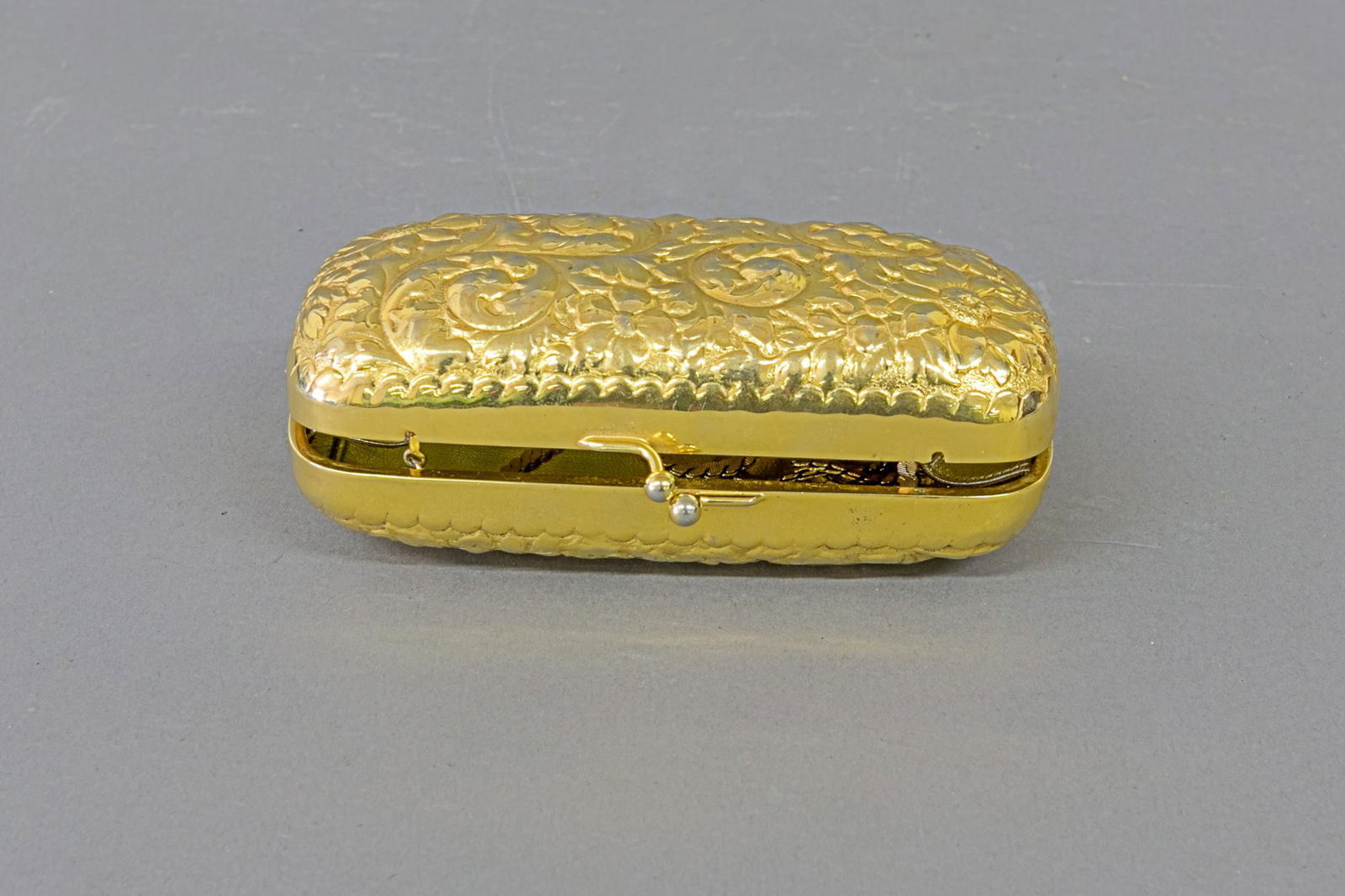 Judith Lieber Evening Bag (1 of 3)