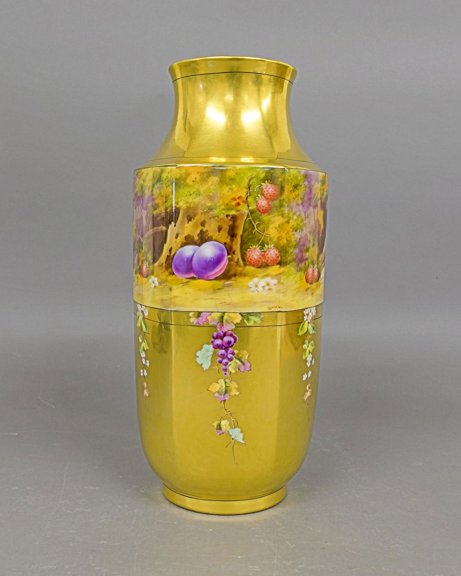 Chinese  Vase (1 of 3)