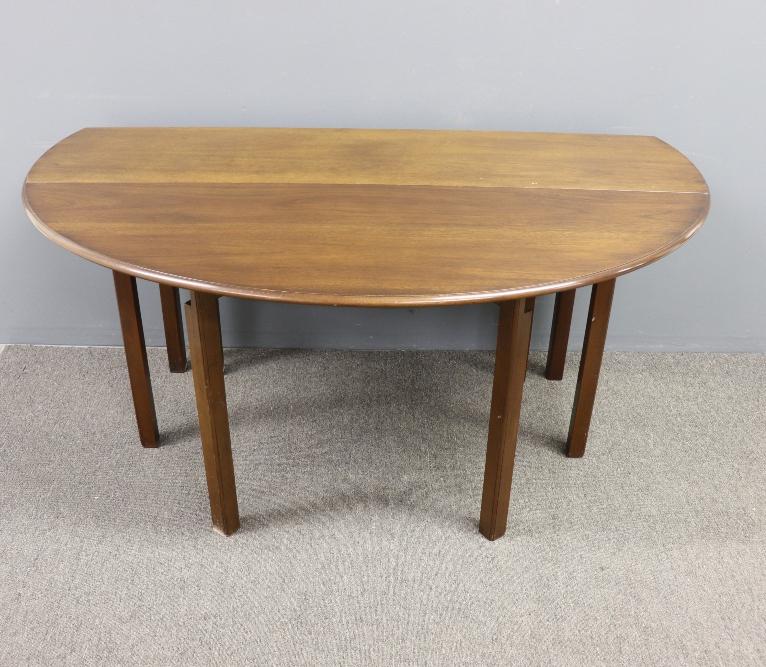 Kittinger Drop-leaf Table (1 of 2)