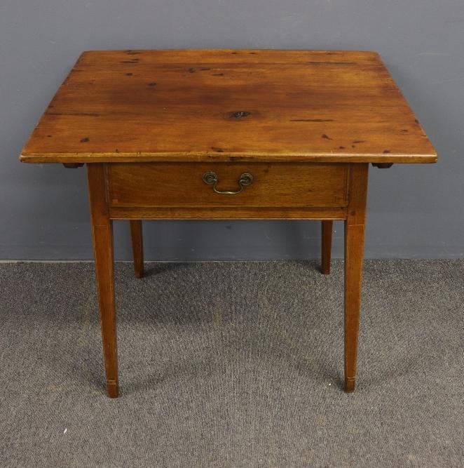 Pennsylvania Tavern Table (1 of 5)