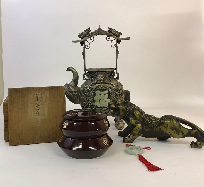 Asian Objects (1 of 12)