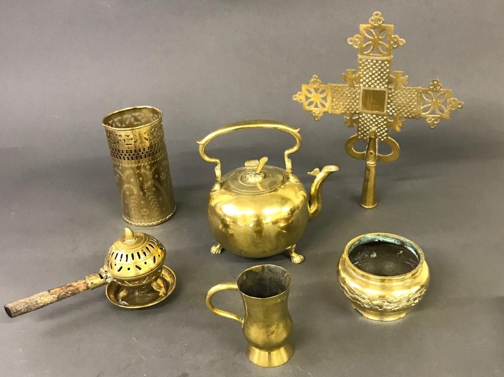 Grouping of Brass Items (1 of 3)