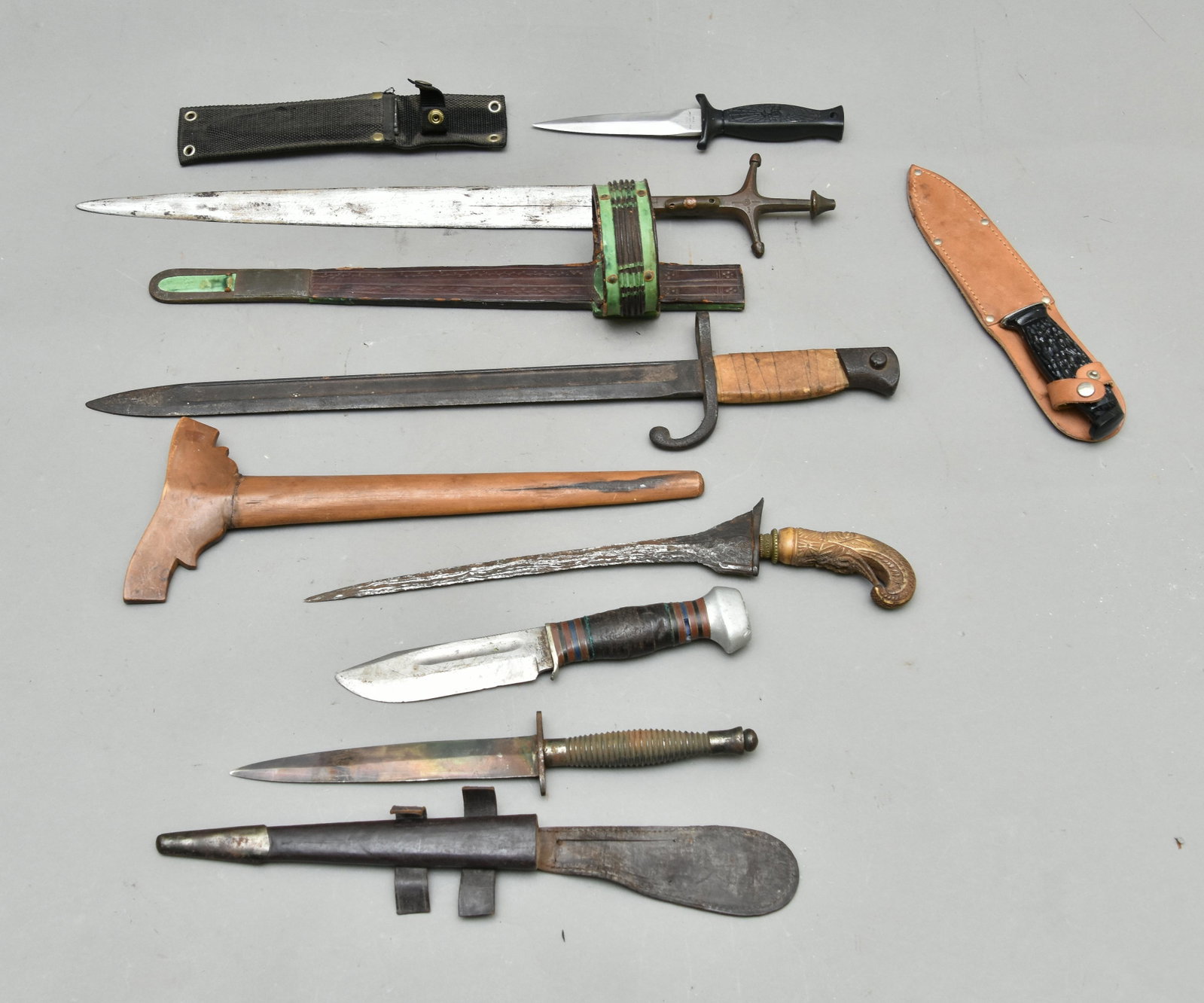 Collection of Edged Weapons: Collection of edged weapons including a Fairborn Sykes Commando Knife, etc. Longest piece 21.5"l