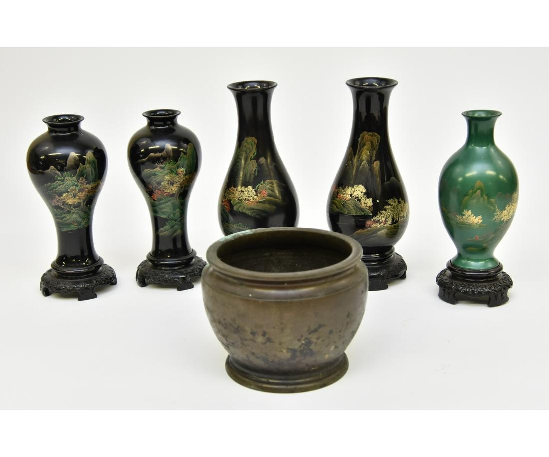 Asian Bronze Pot etc.: Asian bronze pot 5"h x 6"dia, signed; together with five lacquer vases, tallest 9.75"h