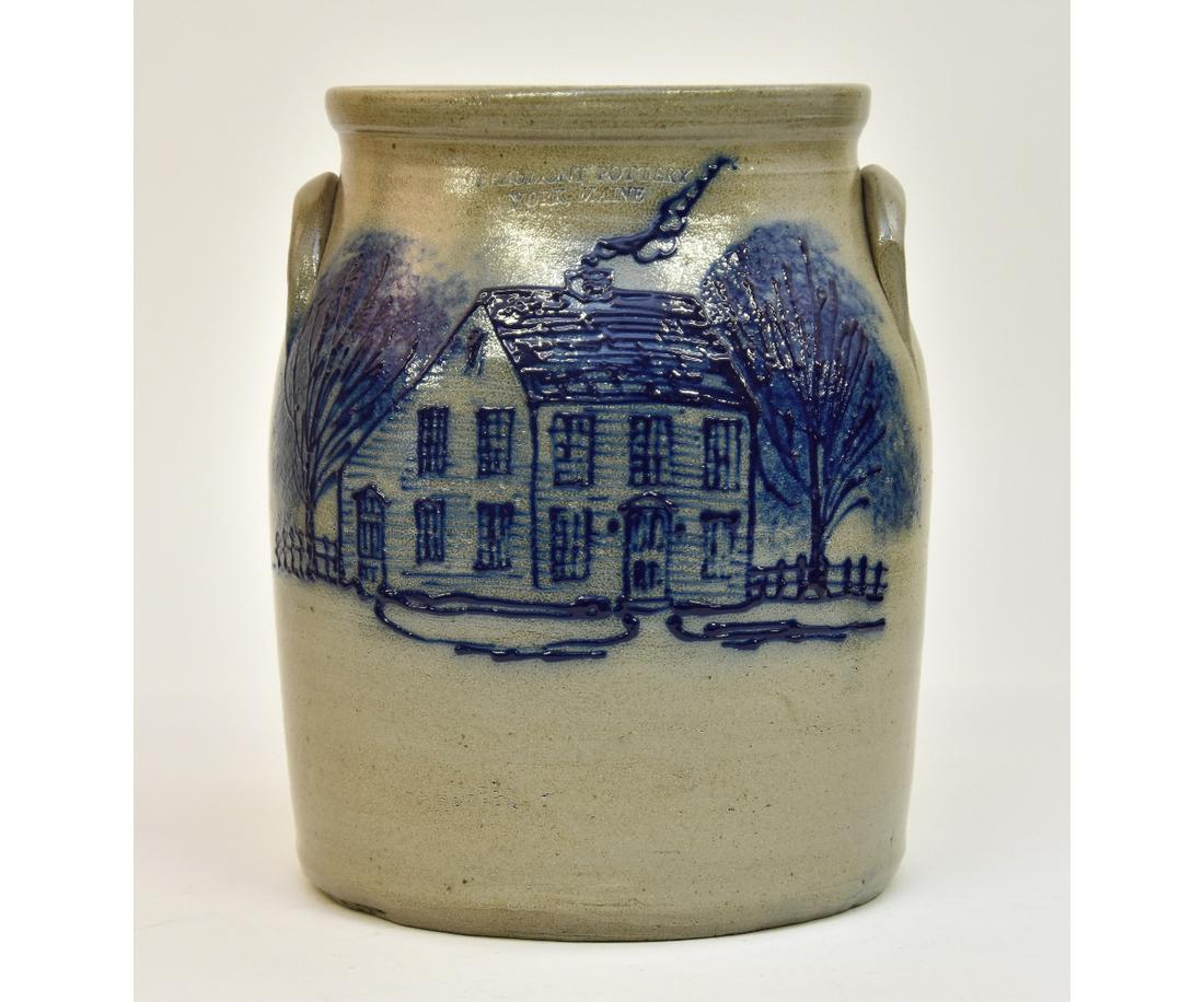 Beaumont Pottery Crock: Beaumont Pottery York, Maine, stoneware crock decorated with an 18th c. house 11.5"h x 9.5"dia