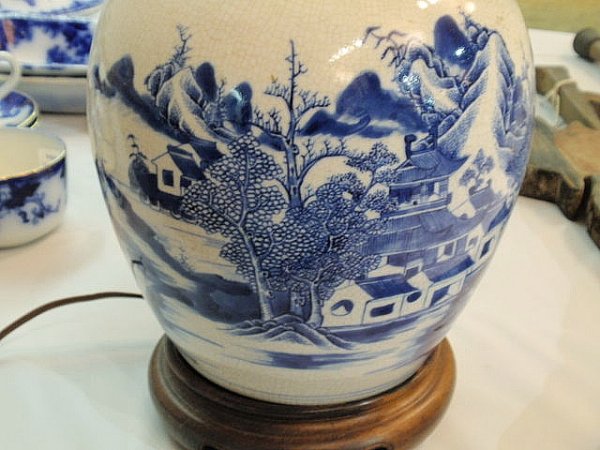 Chinese blue and white ginger jar converted to a - 2