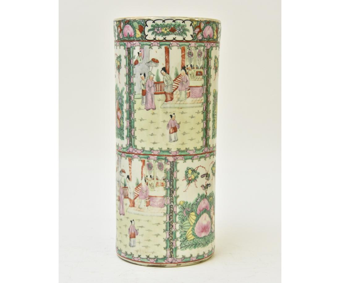 Chinese Rose Medallion Umbrella Stand (1 of 5)
