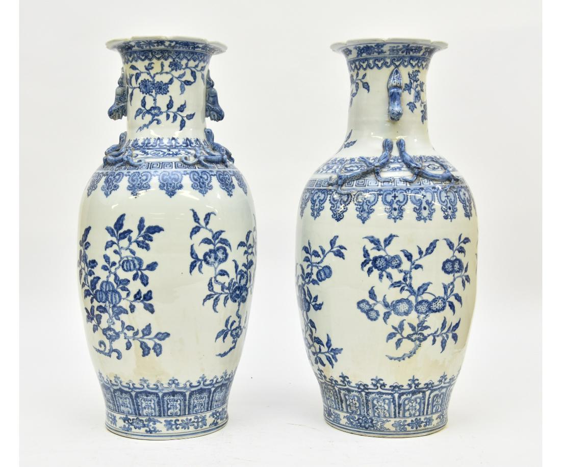 Two Similar Chinese Porcelain Urns (1 of 4)