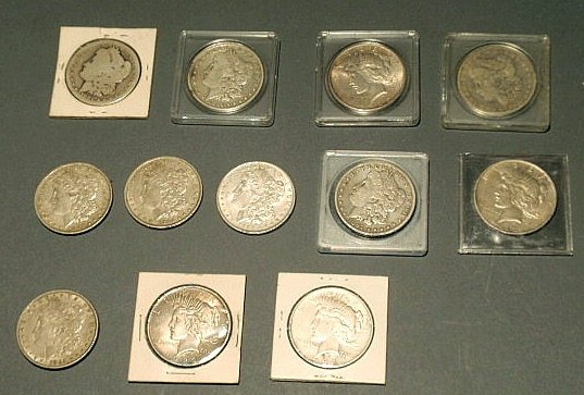 Eight U.S. Morgan silver dollars- 1879, 1885, 1881: Eight U.S. Morgan silver dollars- 1879, 1885, 1881, 1882, 1883, 1896, 1897, 1901 and 4 Peace dollars- two1922, 1924 & 1925