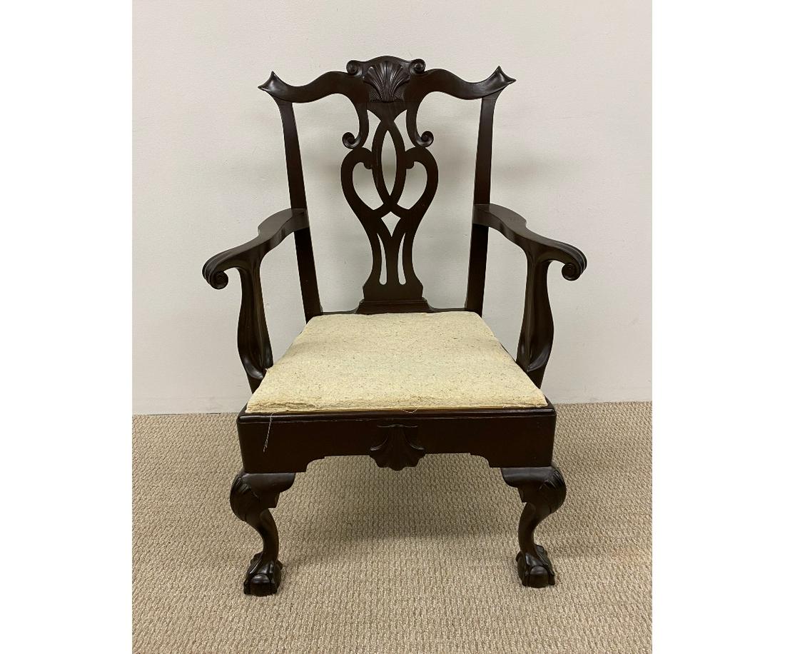 Fine Philadelphia Bench Made Armchair: Fine Philadelphia Chippendale style bench made armchair made of walnut, with shell carved crest rail, slip seat, above a center shell, shell carved knees ending in ball and claw feet 41.5"h x 23.5"w x