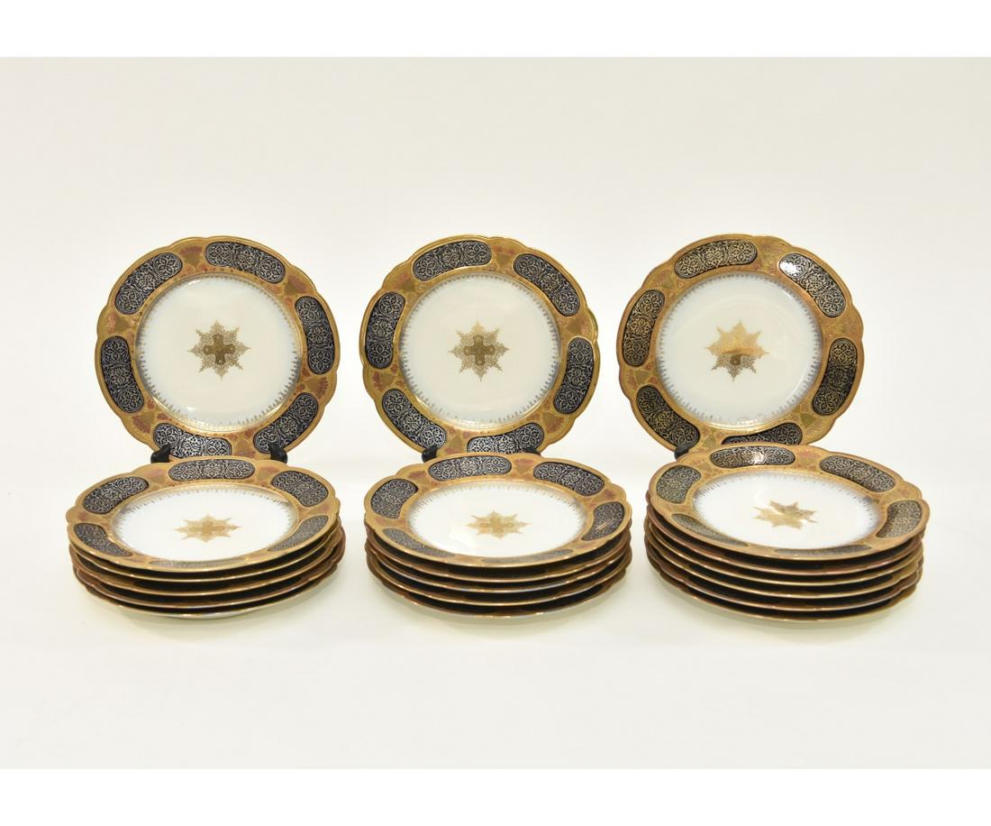 Set of 19 Limoges Luncheon Plates (1 of 3)