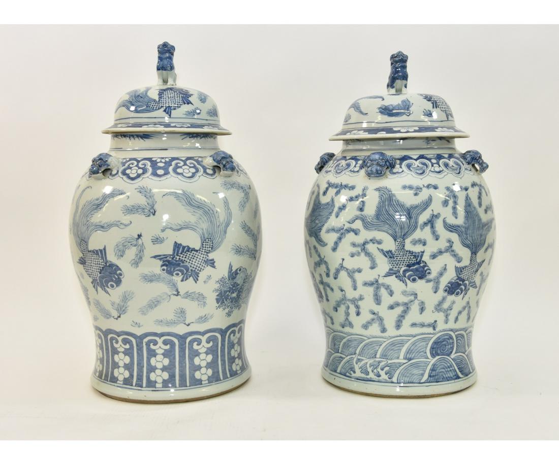 Two Chinese Porcelain Palace Urns (1 of 6)