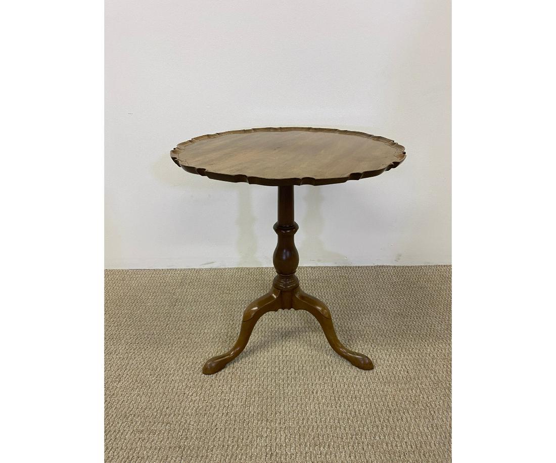 Georgian Mahogany Pie Crust Tea Table (1 of 7)