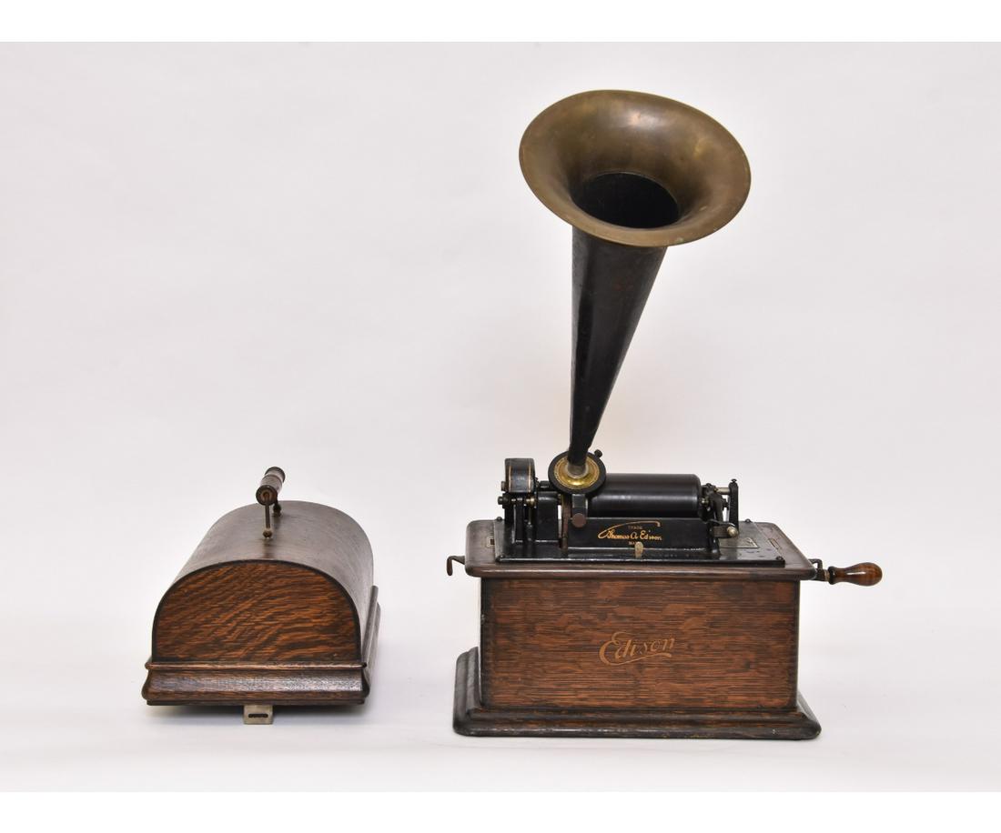 Edison Phonograph (1 of 4)