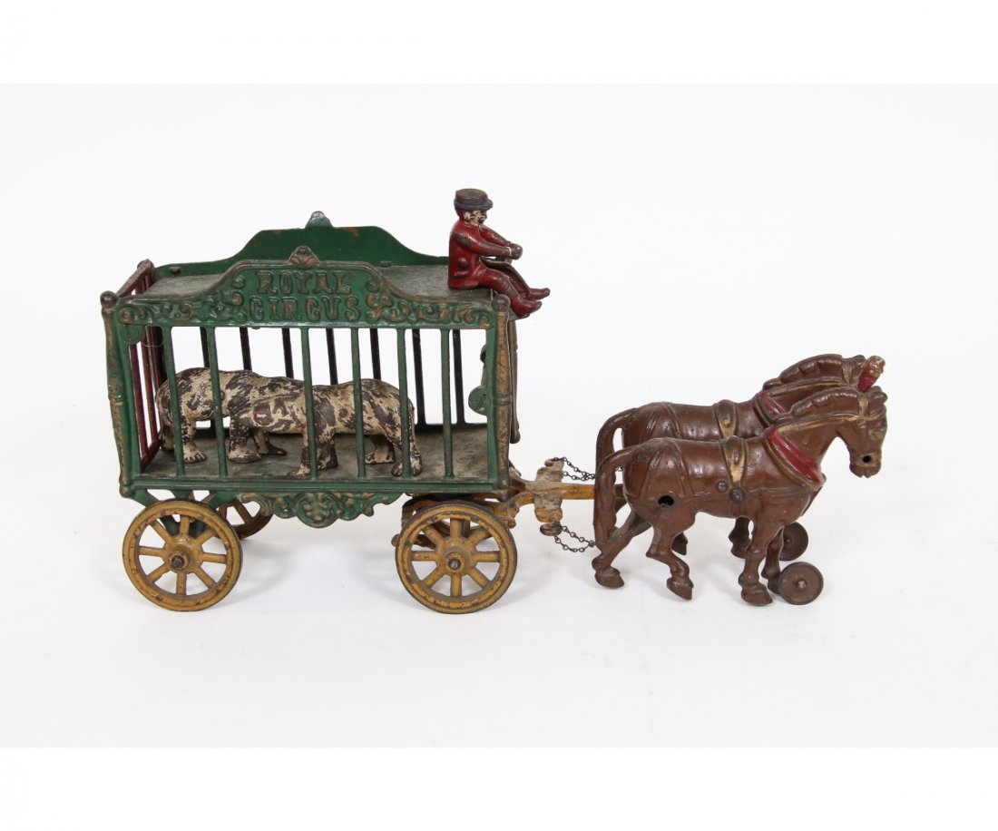 HUBLEY CAST IRON HORSE DRAWN WAGON (1 of 7)