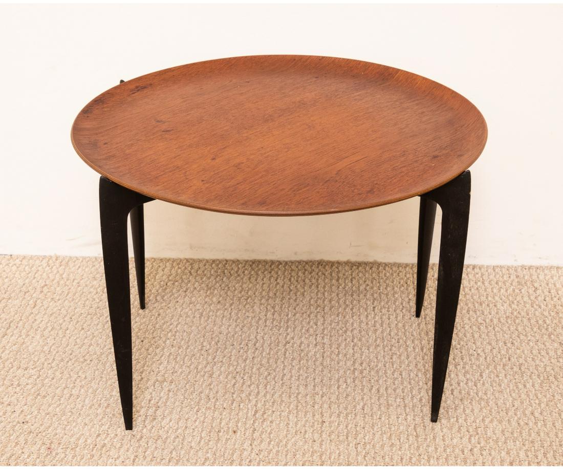 MID-CENTURY MODERN ROUND TABLE (1 of 5)