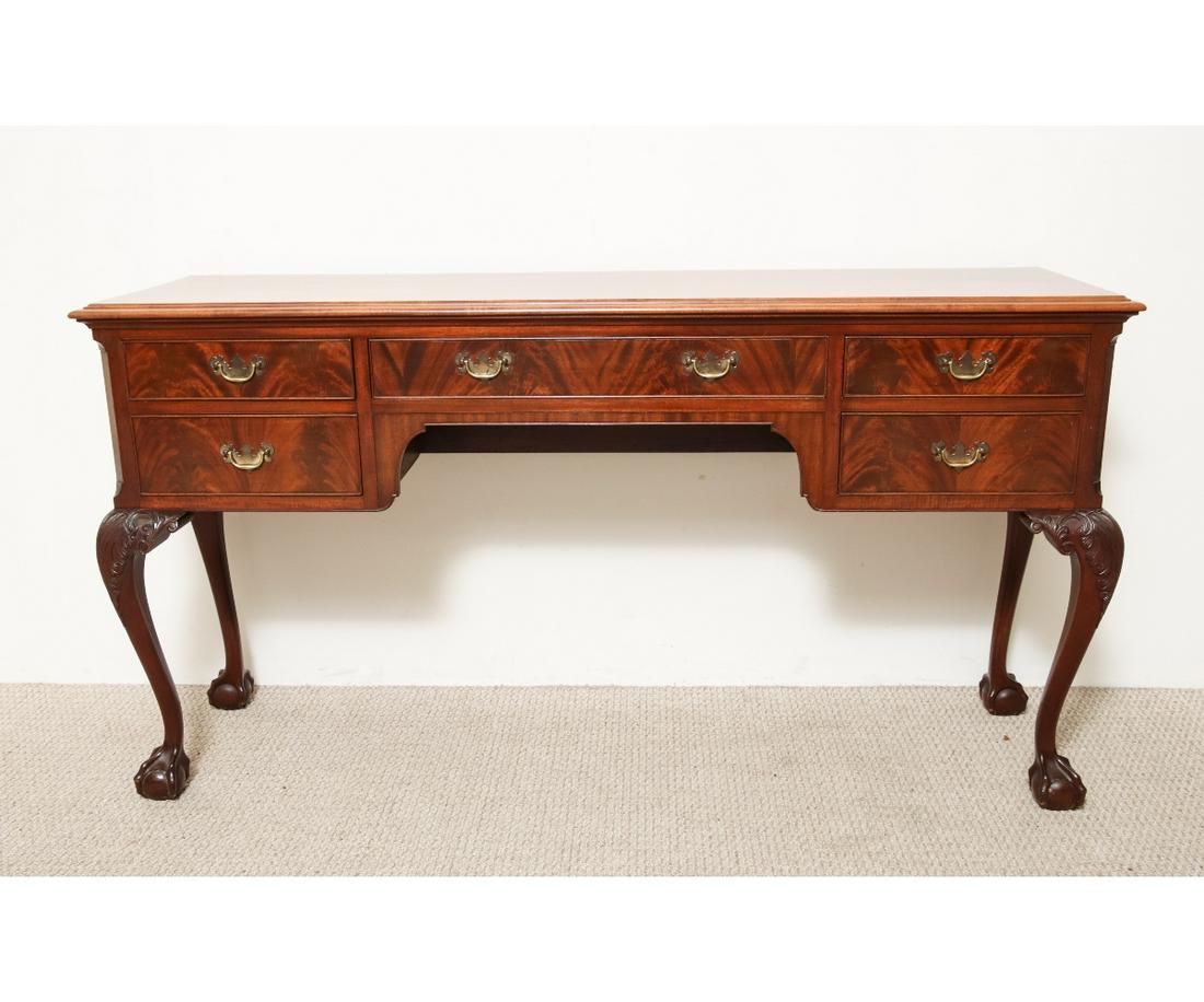 CHIPPENDALE STYLE MAHOGANY HUNT BOARD (1 of 6)