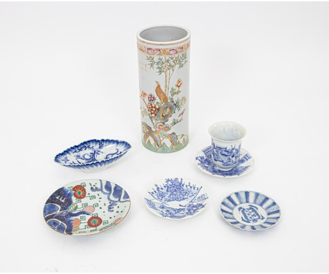 JAPANESE PORCELAIN TABLEWARE (1 of 2)