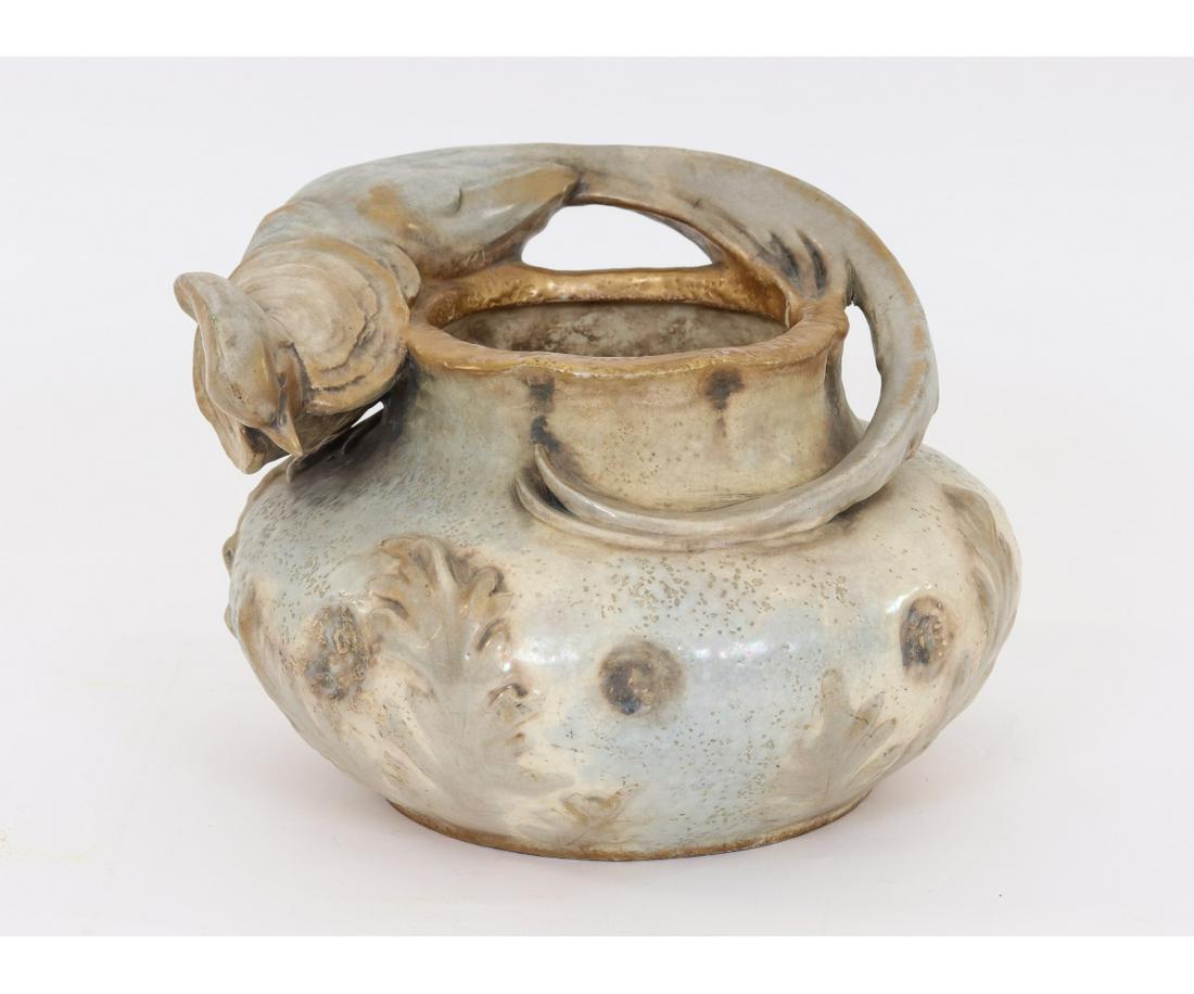 AMPHORA COCKATOO BIRD PLANTER (1 of 8)