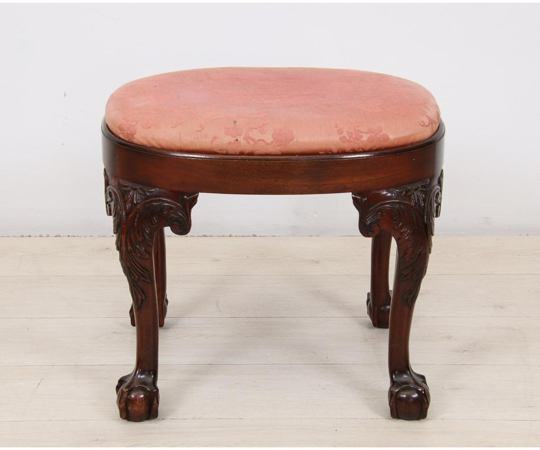 KINDEL CHIPPENDALE STYLE FOOTSTOOL (1 of 8)