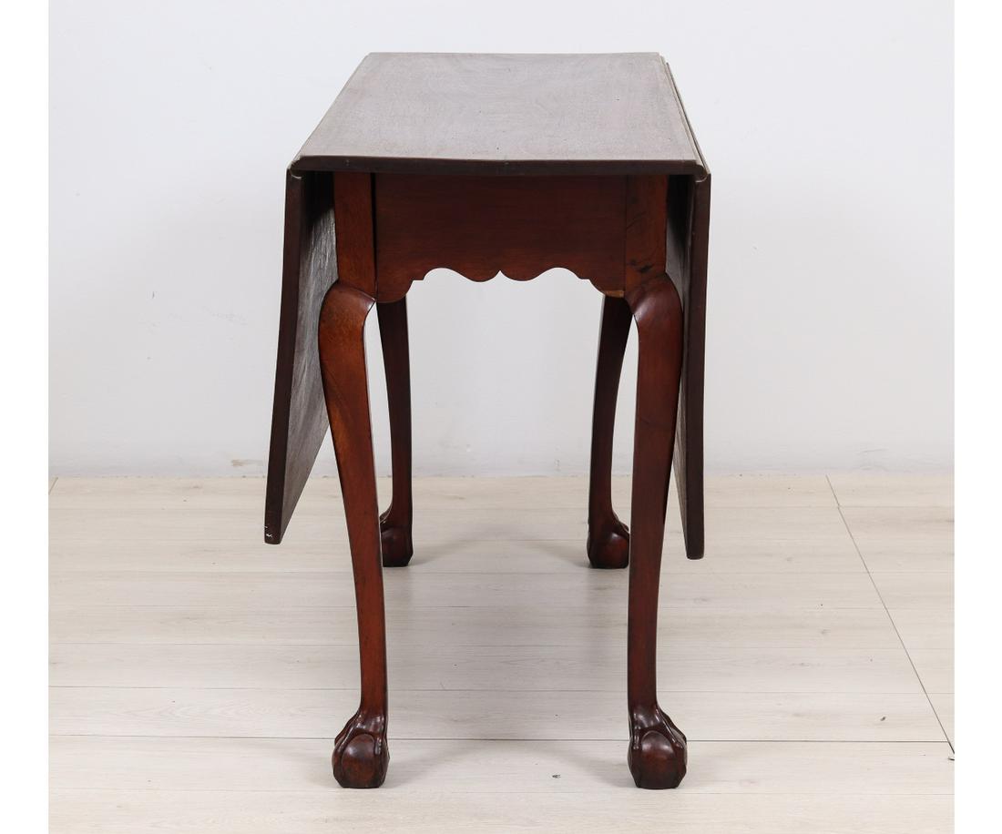 BOSTON QUEEN ANNE DROP-LEAF TABLE (1 of 9)
