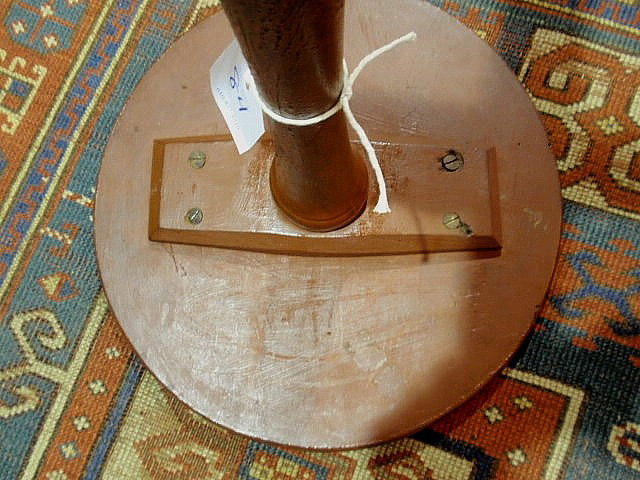 Primitive oak and pine New England candlestand, c. - 4
