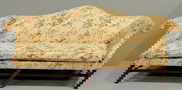 Kittinger Chippendale style mahogany camelback sof: Kittinger Chippendale style mahogany camelback sofa with floral upholstery. 36"h.x83"w.x31"d., seat 18"h.