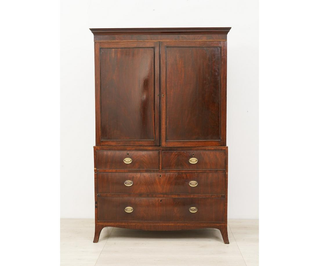 ENGLISH HEPPLEWHITE TWO-PART LINEN PRESS (1 of 7)