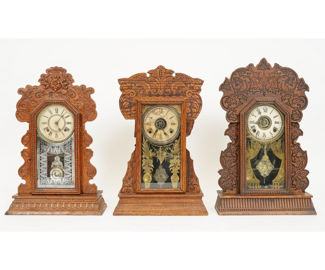 GINGERBREAD MANTEL CLOCKS (1 of 5)