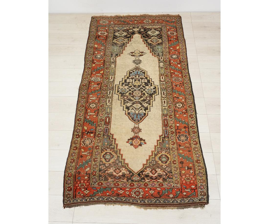 TURKISH CENTER HALL CARPET (1 of 6)