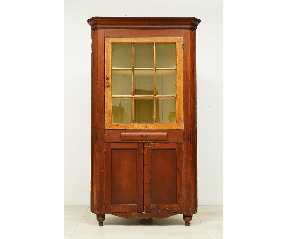 PENNSYLVANIA PINE CORNER CUPBOARD (1 of 3)