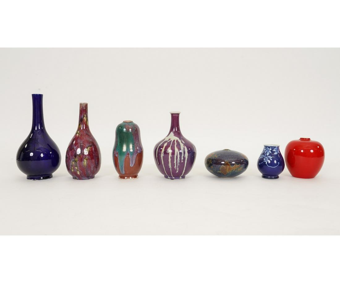 SEVEN JAPANESE VASES (1 of 6)