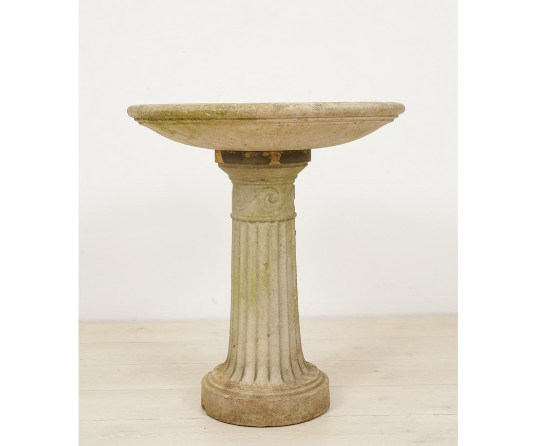 GALLOWAY  BIRD BATH (1 of 7)