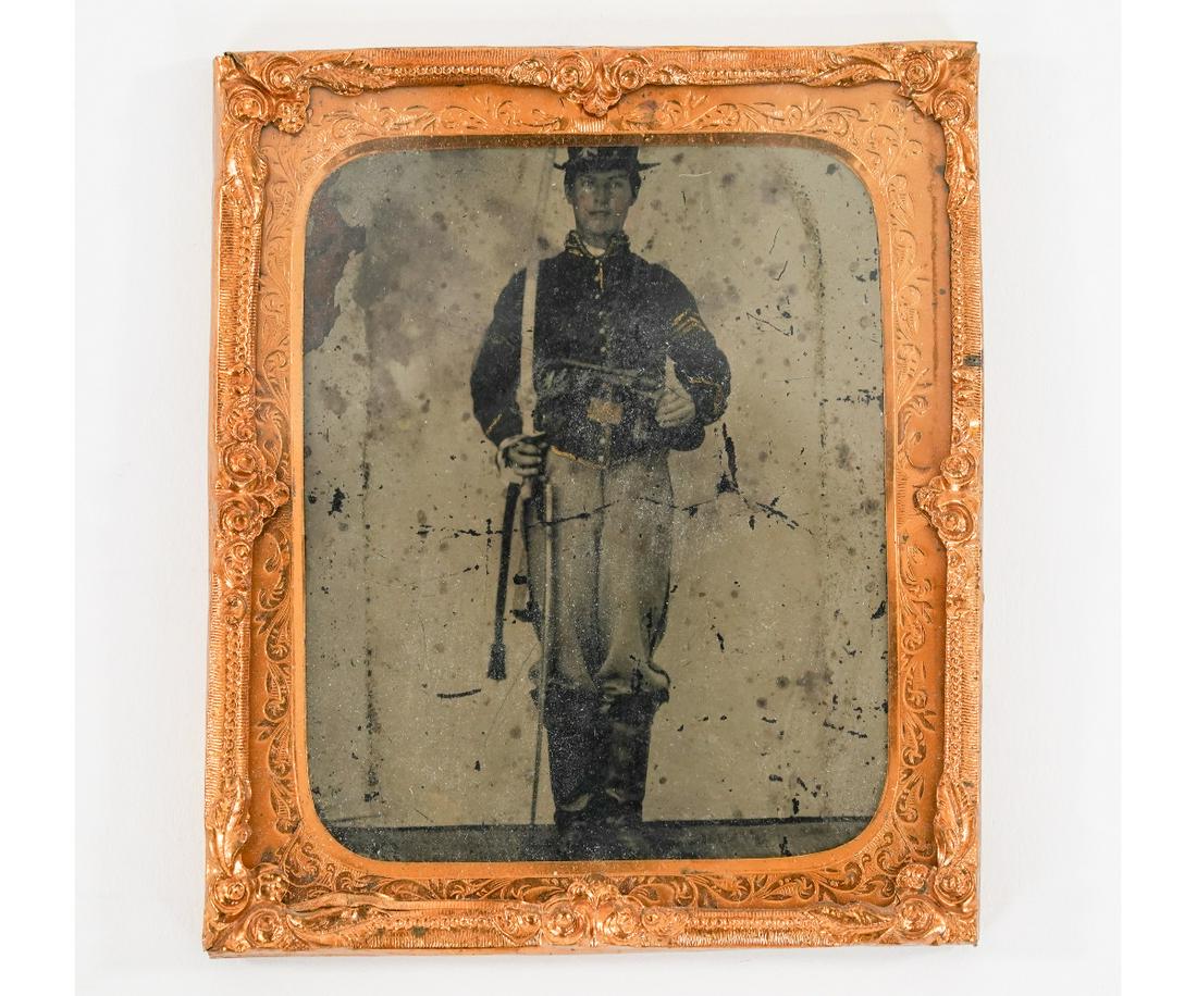 CIVIL WAR UNION OFFICER TINTYPE (1 of 3)
