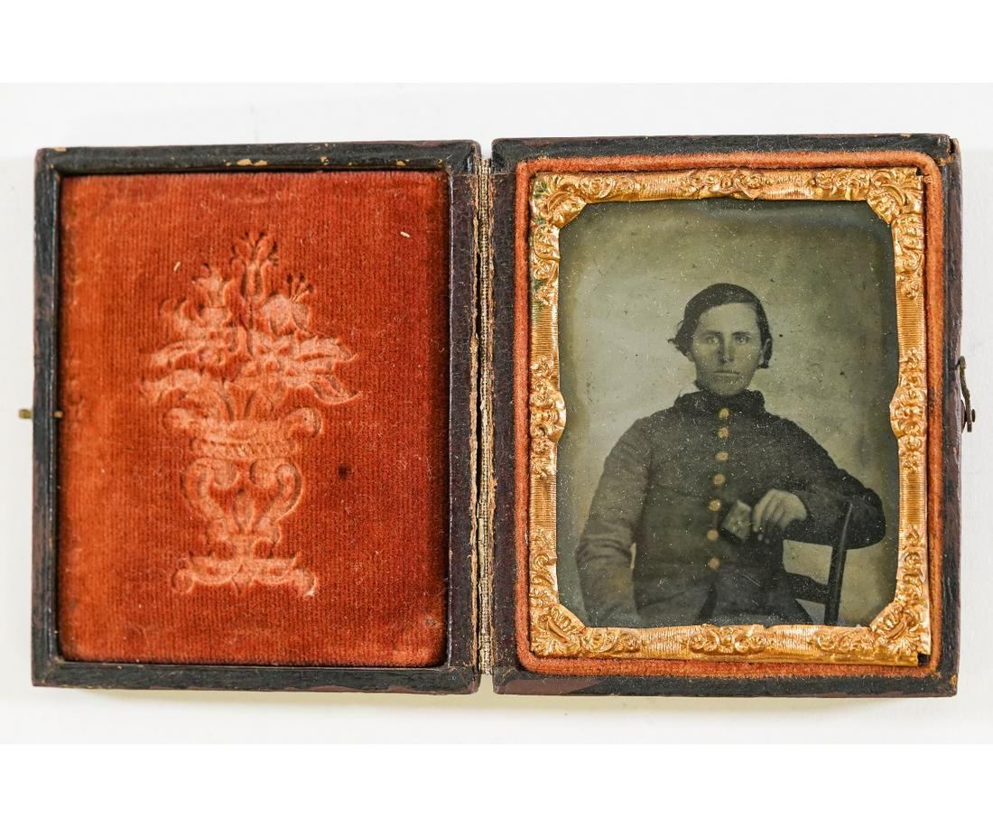 CIVIL WAR SOLDIER AMBROTYPE (1 of 3)