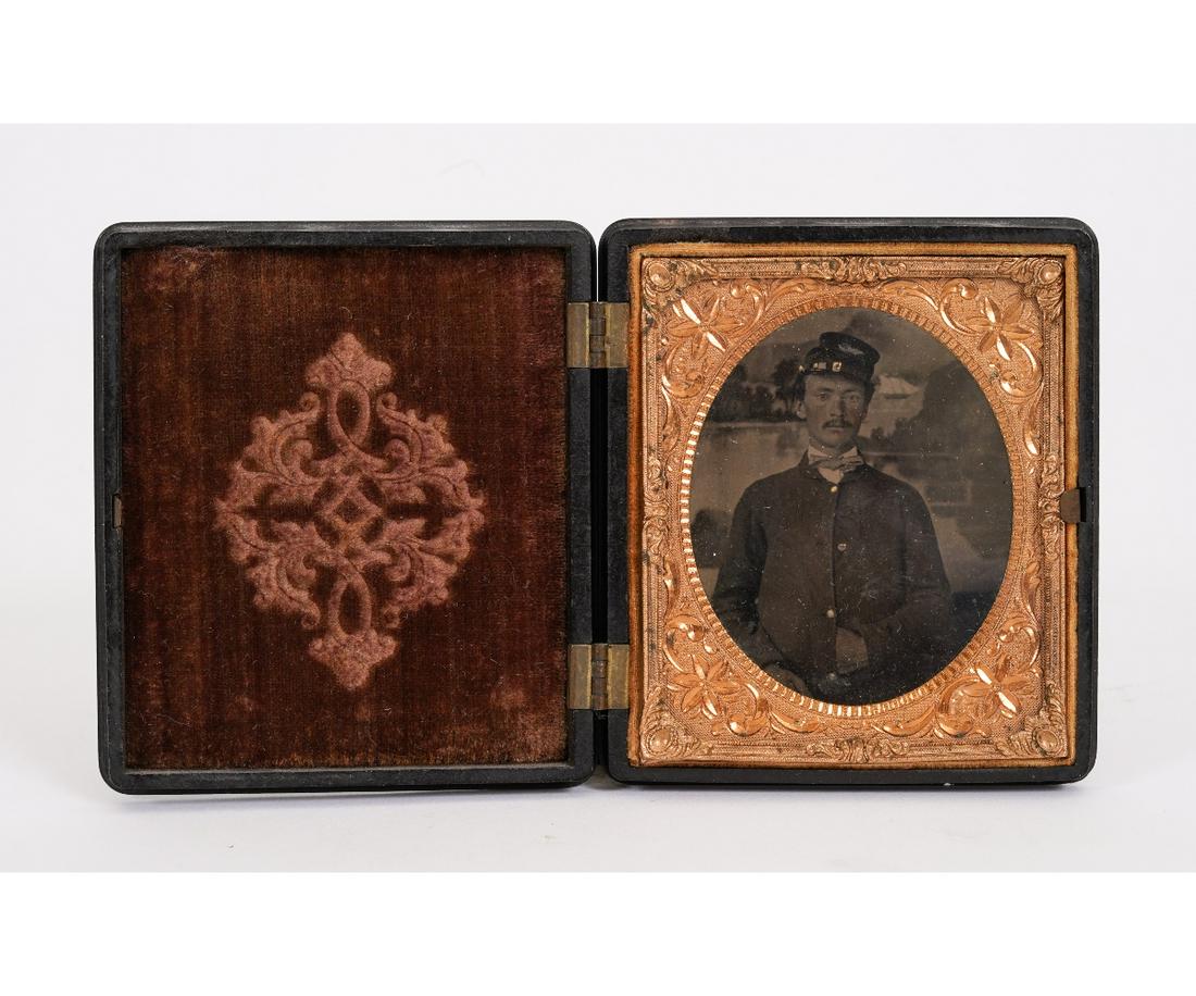 CIVIL WAR UNION SOLDIER TINTYPE (1 of 4)