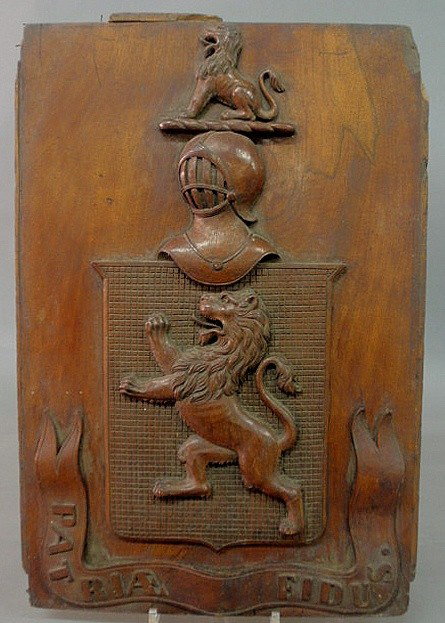 Carved mahogany armorial crest, 19th c., "Patriae : - Carved mahogany armorial crest, 19th c., “Patriae Fidus”. 19”x13.5”