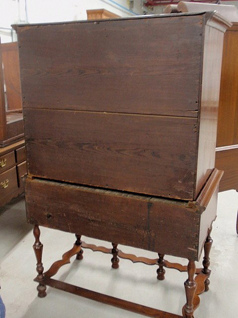 American William and Mary highboy, c.1760, with a - 3