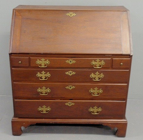 Chester County, Pennsylvania Chippendale walnut s - 2