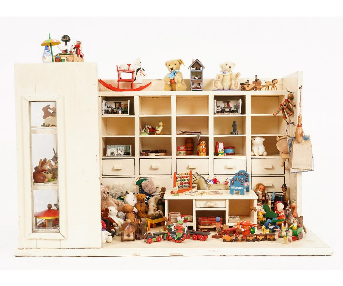 VINTAGE GERMAN STORE PLAY SET DOLLHOUSE (1 of 6)