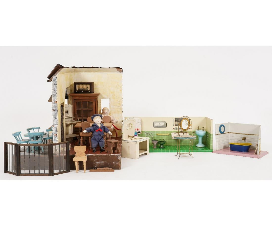 DOLLHOUSE DIORAMA & TIN ACCESSORIES (1 of 6)