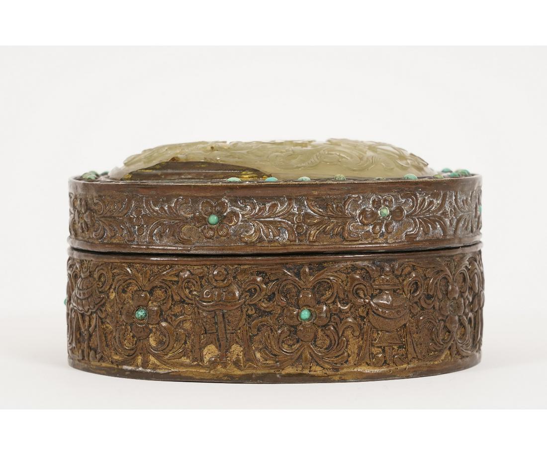 CHINESE WHITE JADE JEWELRY BOX (1 of 15)