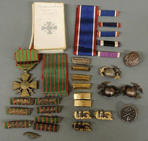 WWI bronze medal 1914-1918 with green and red gro: WWI bronze medal 1914-1918 with green and red grosgrain ribbon and clusters, Frederic C. Wheeler, Captain USMC, and other decorations.