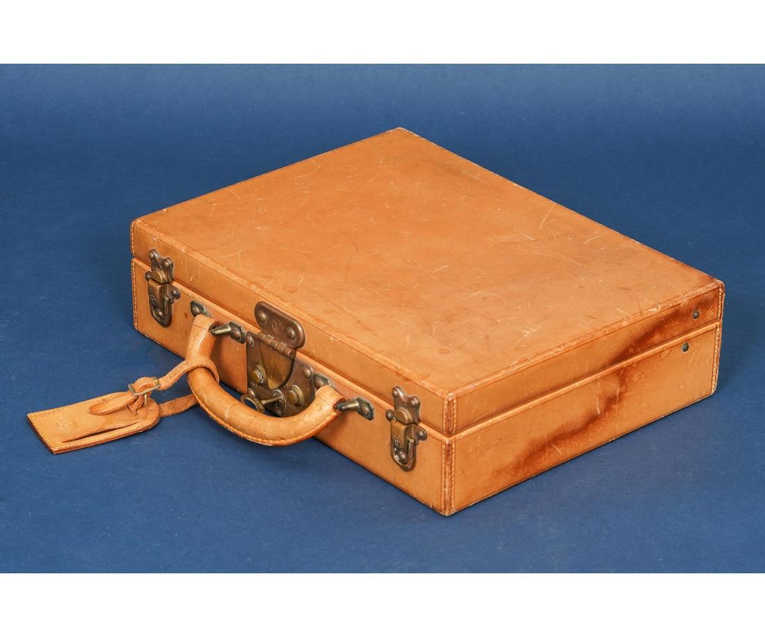 LOUIS VUITTON TRAVEL JEWELRY CASE (1 of 13)